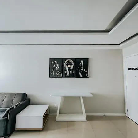 O Refúgio Perfeito Sua Família! Apartamento